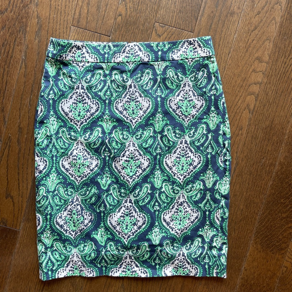 J Crew pencil skirt, size 00, cotton with spandex